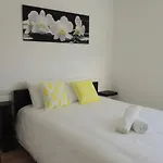 Precioso Piso En Oviedo, Parking, Wifi Y Netflix By Delabra Apartments