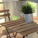 Precioso Piso En Oviedo, Parking, Wifi Y Netflix By Delabra Apartments